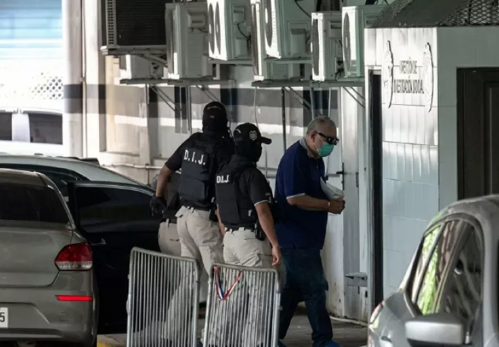 La investigación contra el exdirector de la CSS, Enrique Lau Córtes, apunta a una lesión de $500 mil. Cortesía