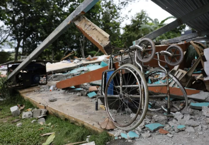 La única forma de reducir el riesgo de los terremotos es cumplir con los parámetros de diseño vigentes, afirman expertos en ingeniería estructural y sísmica.  EFE / Bienvenido Velasco