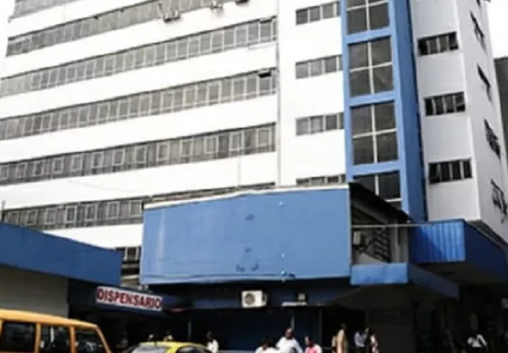 La policlínica funciona desde 1955 y ofrece medicina general y especialidades. Cuenta con un ascensor panorámico.  Archivo