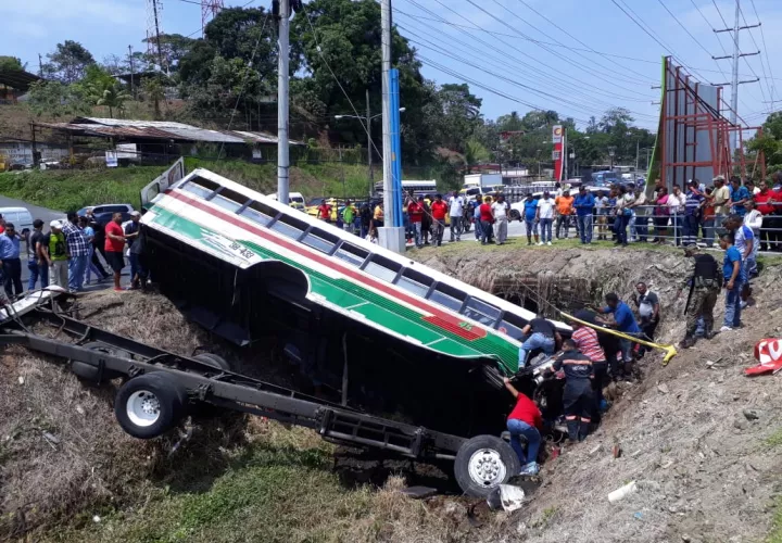 El trágico accidente en Cativá, provincia de Colón, quedó grabado en video. 