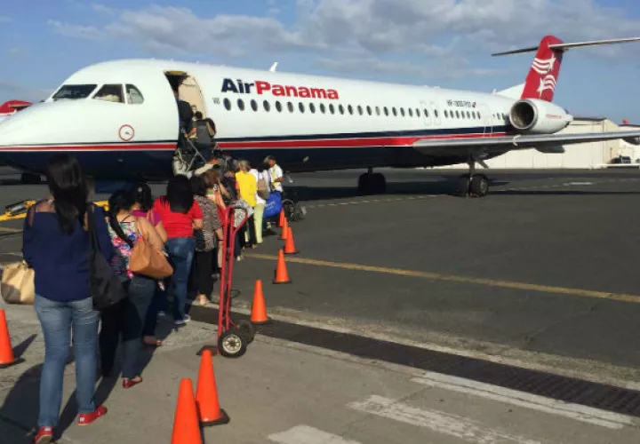  La suspensión de los vuelos de la flota Fokker 50 será temporal. Foto: Archivo