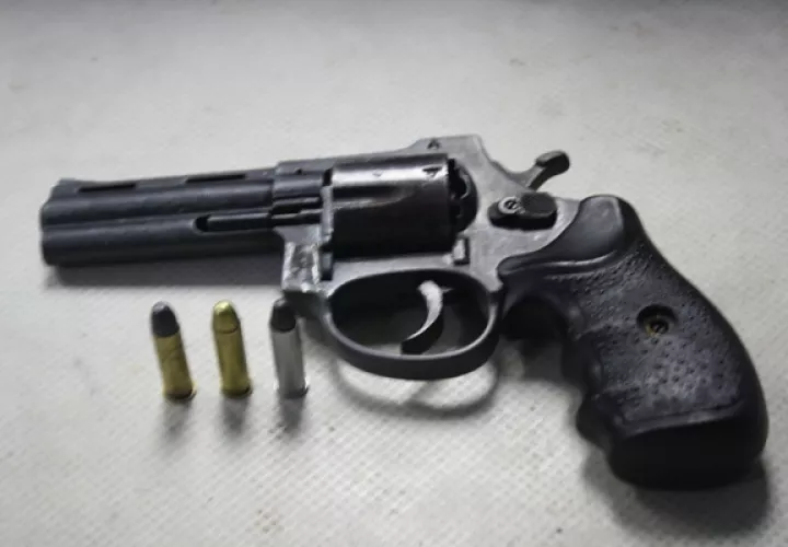 Prórroga para suspensión de importación de armas de fuego