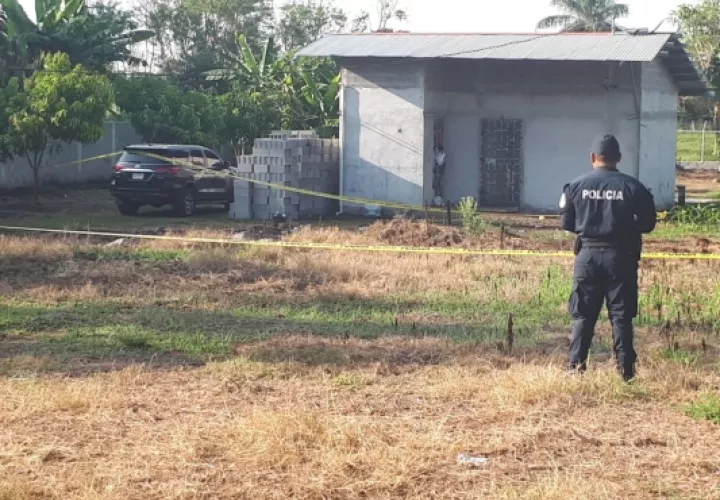  El homicidio del comisionado de la Policía Nacional, Samuel Espinoza Linsays de 55 años ocurrido el 3 de abril de 2018 en la comunidad de Santa Marta en el distrito de Bugaba. 