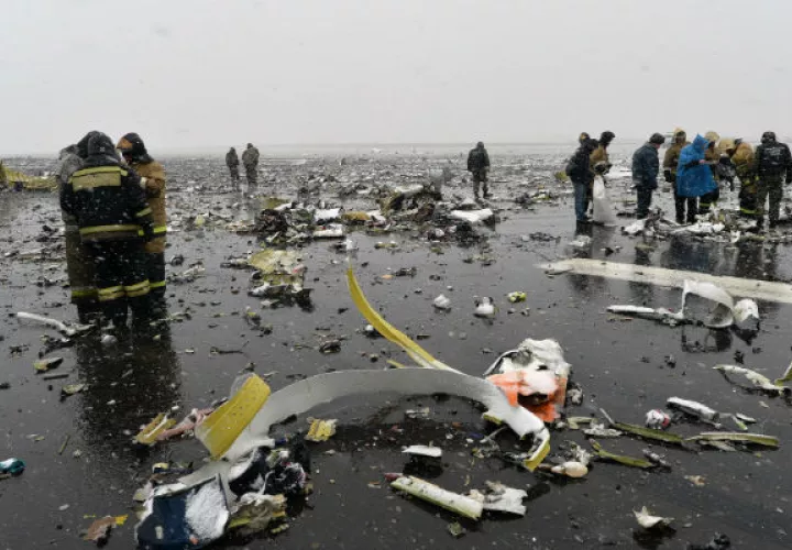 Restos del avión. Foto/ AP