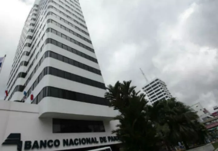 Banconal estableció horario especial para algunas sucursales de la capital.