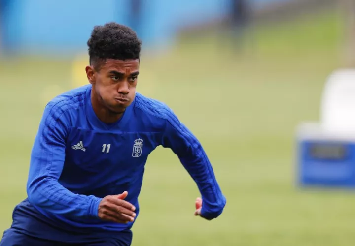 Edgar Yoel Bárcenas. Foto: @RealOviedo