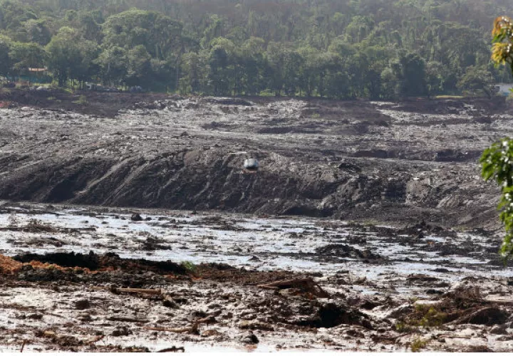 En el caso de Rondonia, estado fronterizo con Bolivia, los diques situados en el municipio de Machadinho D'Oeste estaban desactivados hace unos 30 años y solo contenían agua y arcilla.