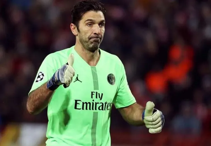 Buffon tampoco ganó la  Champions con el PSG.
