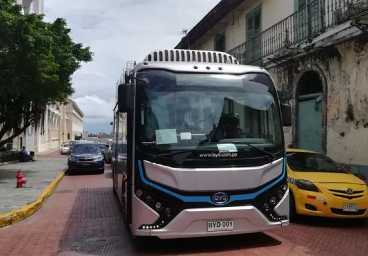 Han transcurrido  10 meses desde el lanzamiento del Plan Piloto de Movilidad Eléctrica 5 de Mayo y el Casco Antiguo.