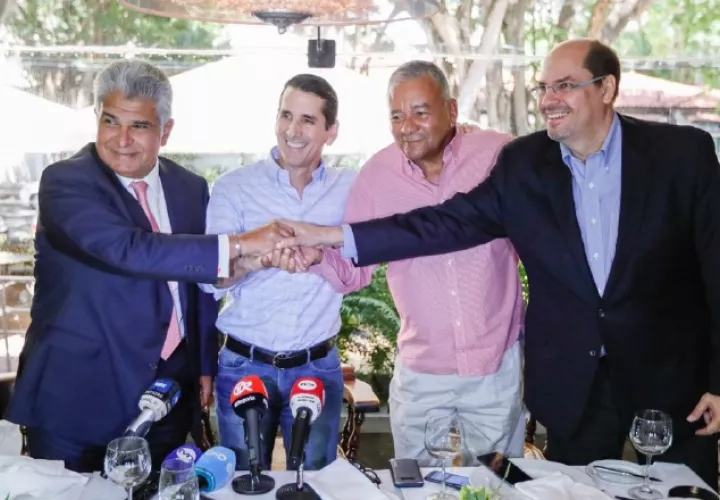 Figuras de Cambio Democrático  y Alianza liman asperezas y acuerdan brindar su experiencia a la campaña electoral.