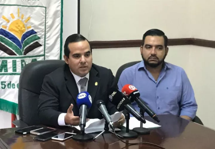 Productores creen que la reunión es para dilatar la manifestación del próximo 25 de octubre