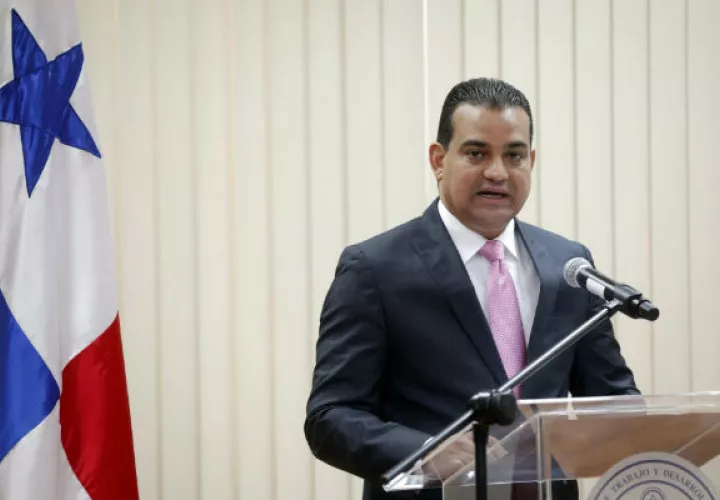 Luis Ernesto Carles renunció al Mitradel para participar en política. Foto: Panamá América.