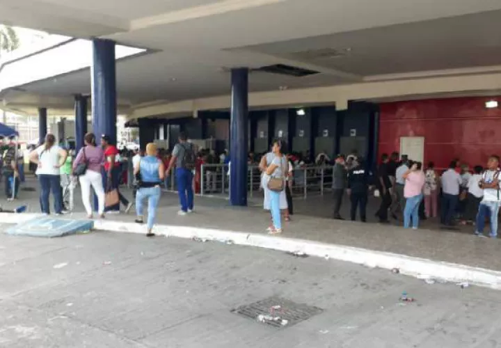 Aún falta un 10 por ciento de los beneficiarios por entrega del Cepadem en todo el país. /Foto: Arnulfo Barroso