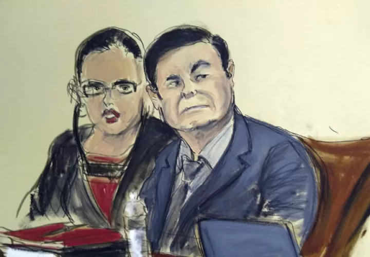 De ser encontrado culpable Joaquín "El Chapo" Guzmán enfrenta una condena de cadena perpetua. FOTO/AP
