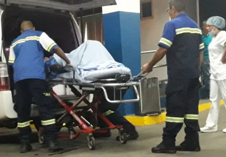 El herido fue llevado al hospital Rafael Hernández. Foto: Mayra Madrid. 