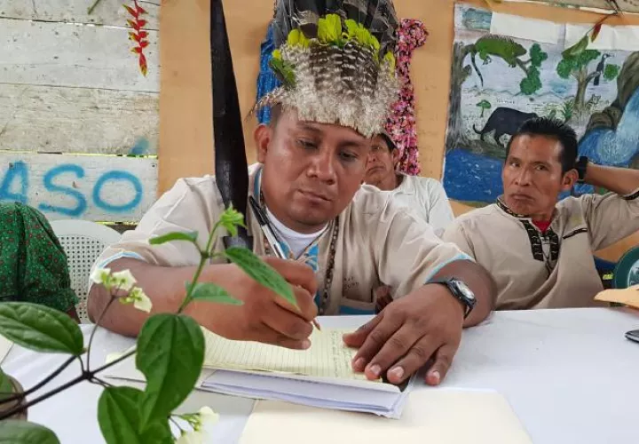 El rey naso, Reynaldo Santanta, buscará apoyo internacional. Cortesía