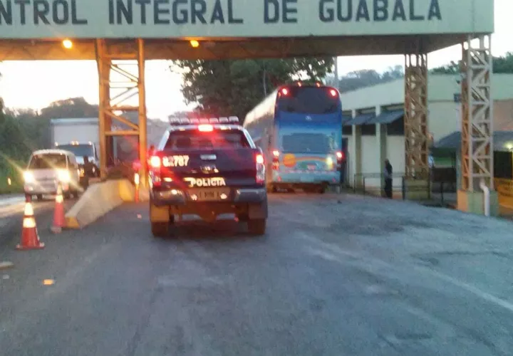  La aprehensión de este ciudadano procedente de la ciudad de Panamá se logró a través de una diligencia de registro e inspección en un bus  que viajaba de la ciudad de Panamá a la provincia de Chiriquí.