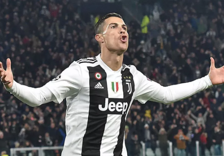 Cristiano Ronaldo asegura que es inocente. Foto AP