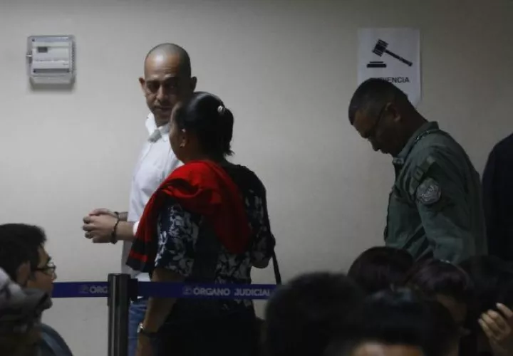 Hidadi Santos, único detenido. Víctor Arosemena