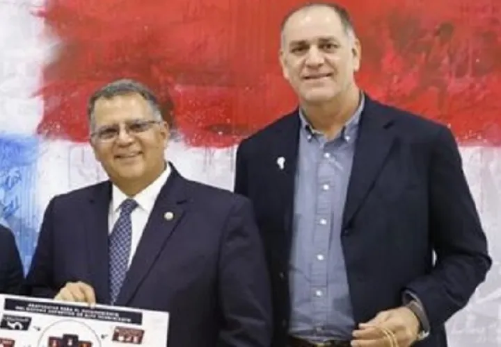 Eduardo Cerda (dcha.) junto a Camilo Amado.
