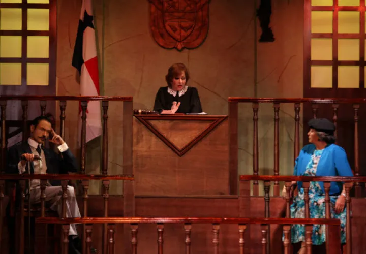 Otra escena de la obra 'El veredicto', de Juan David Morgan y Ernesto 'Neco' Endara. Foto: Archivo.