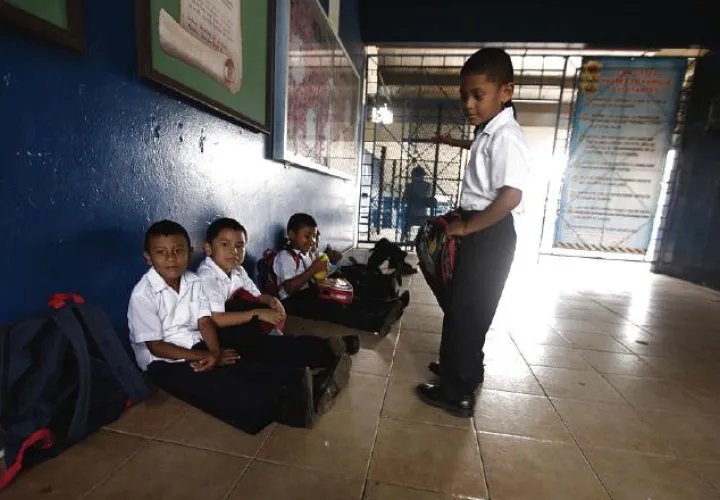 A pesar de que el Meduca dice que son solo 25 escuelas con problemas, no han dado la lista de ellas. Foto: Panamá América
