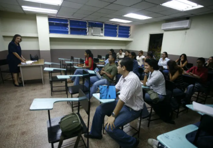 Estudiantes, futuro del país. Foto: Archivo.