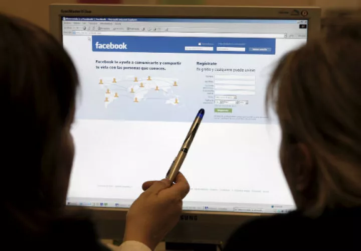 Facebook anima a los políticos de EE.UU. 
