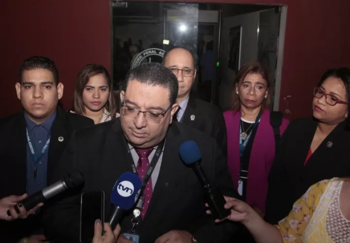 Fiscales fueron amonestados la semana pasada.