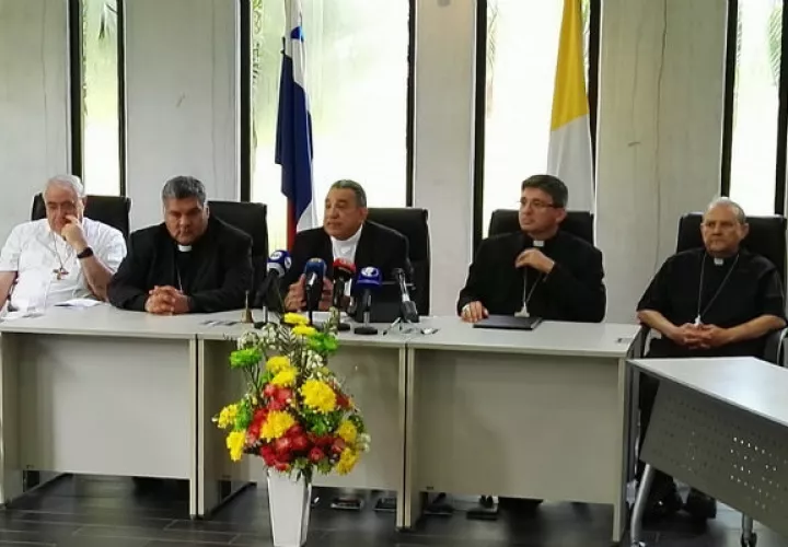 Cuatro de los sacerdotes mencionados son panameños y dos extranjeros, según reveló TVN Noticias. Foto: Panamá América.