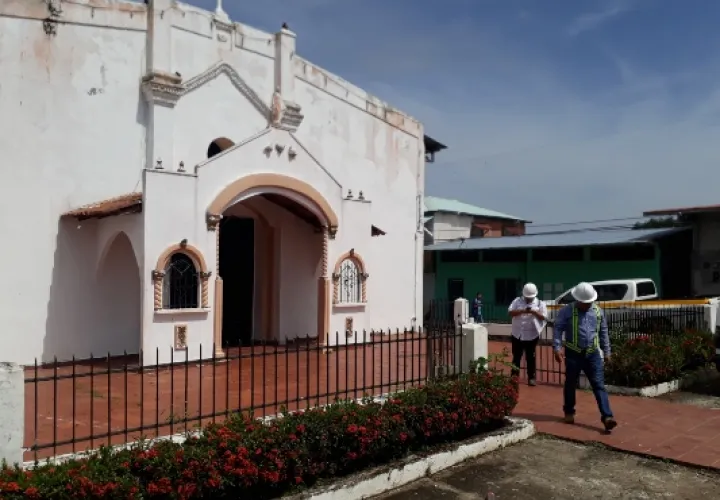 Una primera evaluación fue realizada por peritos de la Universidad Tecnológica de Panamá (UTP), a solicitud de las autoridades locales, y arrojó deficiencias en la estructura. Foto/Thays Domingez