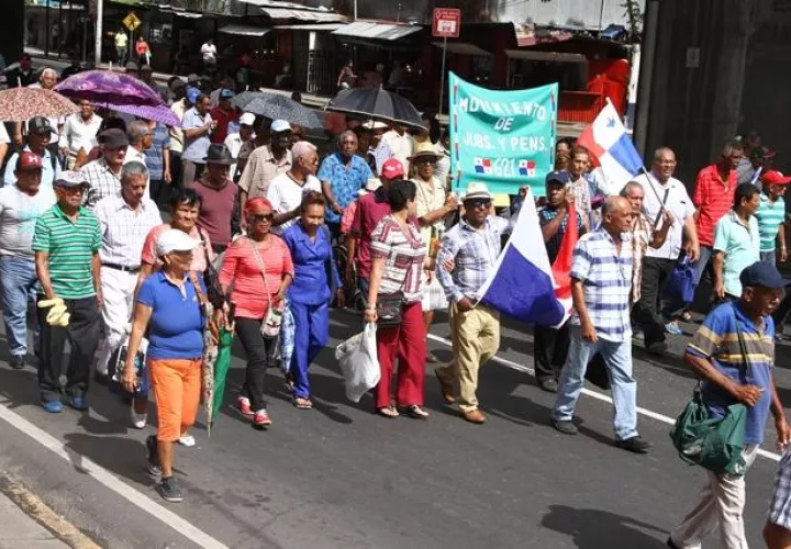 Ejecutivo le dice no a la solicitud de aumento a los jubilados. Foto: Panamá América.