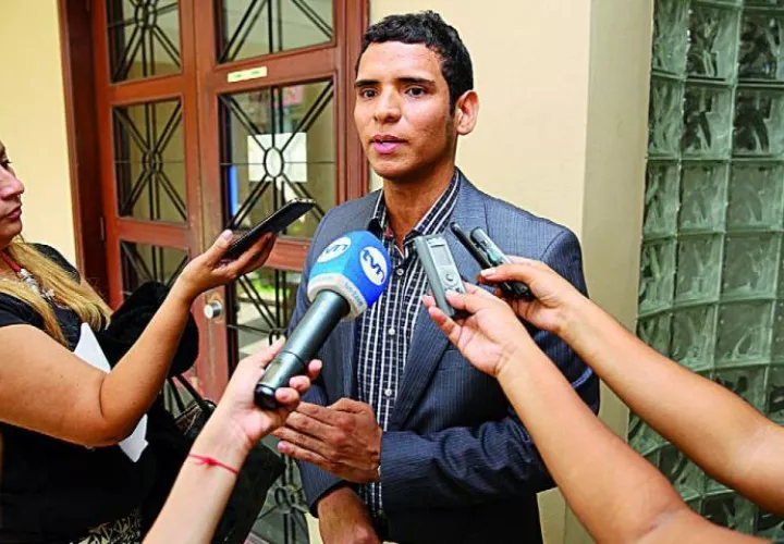 DIJ Allana la residencia del abogado Kevin Moncada, según la diputada Zulay Rodríguez. Foto: Cortesía.