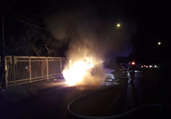El fuego fue controlado por unidades de los bomberos en La Chorrera.