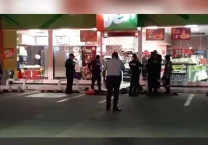 Roban en Llano Bonito. 