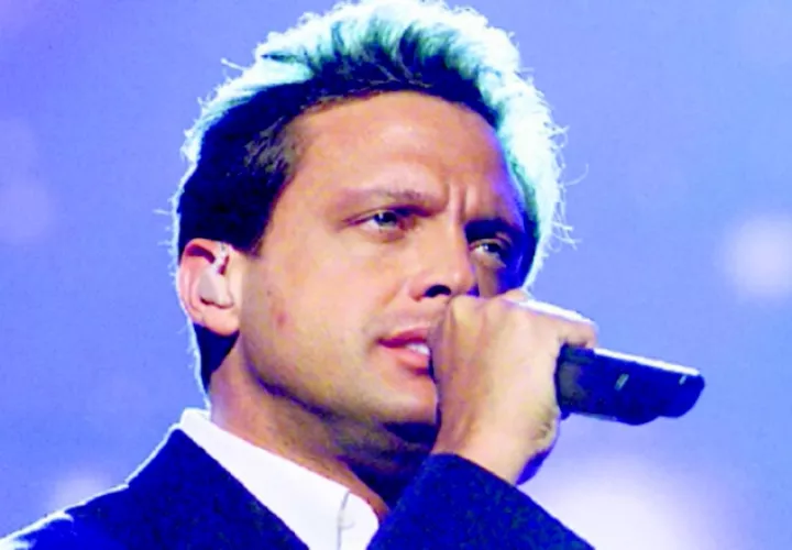 Luis Miguel.