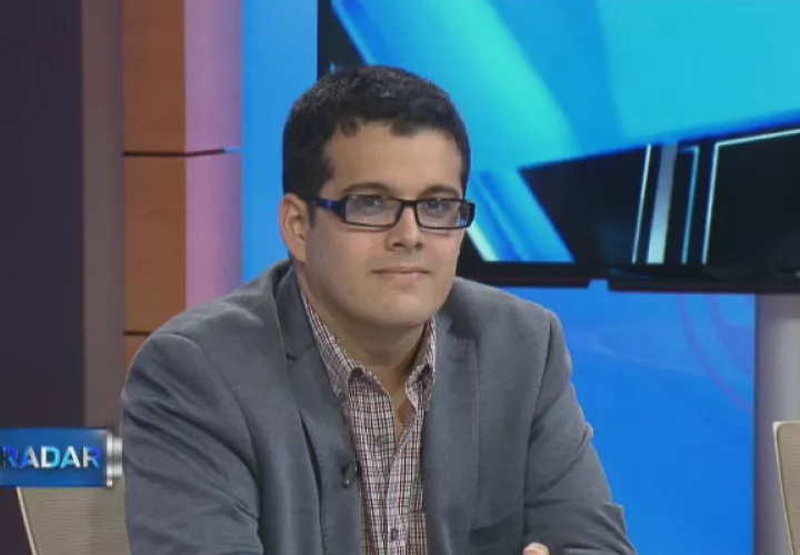Kahty Ramos demanda civil y querella penalmente a Mauricio Valenzuela. Foto: Tomada de TVN.