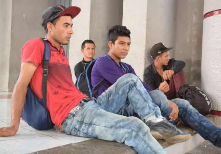 Funcionarios gubernamentales han dicho que la acción coordinada afectará a unas 2.000 personas con órdenes de deportación vigentes en las principales ciudades del país, incluidas Chicago, Los Ángeles, Nueva York y Miami.