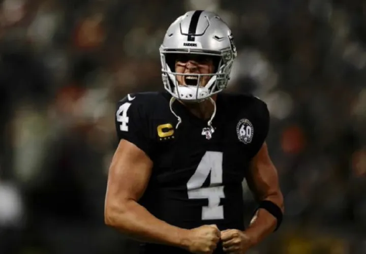 Raiders debutaron con el pie derecho.