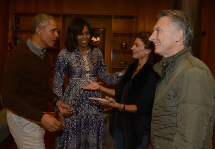 Barack Obama, su esposa Michelle; junto a Mauricio Macri y su esposa  Juliana Awada. Foto/EFE