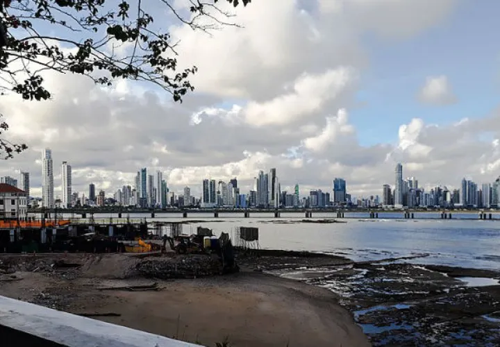 Tour fotográfico "Las Capas de la Ciudad"