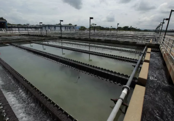 El suministro de agua estará suspendido en toda la ciudad capital. Foto: Archivo