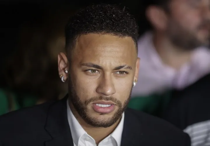 Neymar no está cómodo en París.