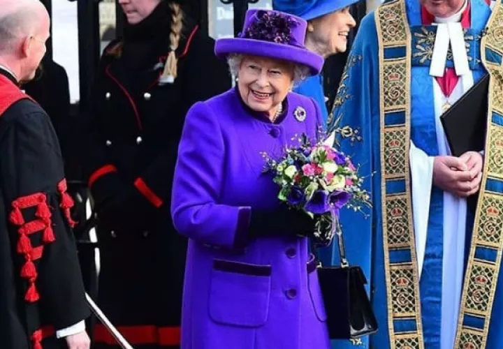 Reina Isabel II.