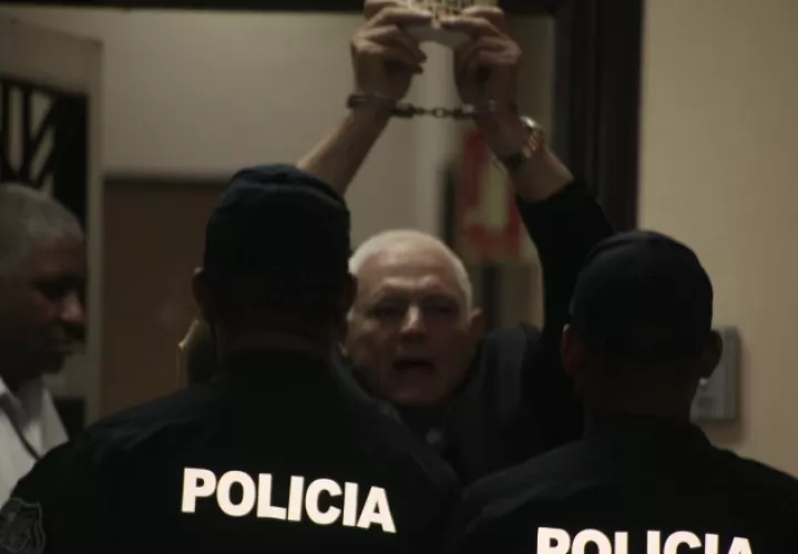 El expresidente Ricardo Martinelli ha denunciado la violación constante de sus derechos en El Renacer.