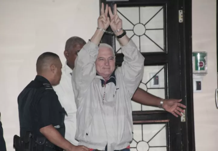 Ricardo Martinelli ha reiterado su interés de que el proceso avance lo más rápido posible, pero que reclamará las violaciones a sus derechos. Archivo