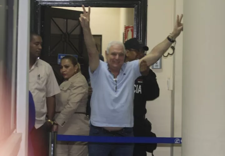 Después del 14 de enero, defensa de Ricardo Martinelli presentará recursos para solicitar su libertad.  Archivo