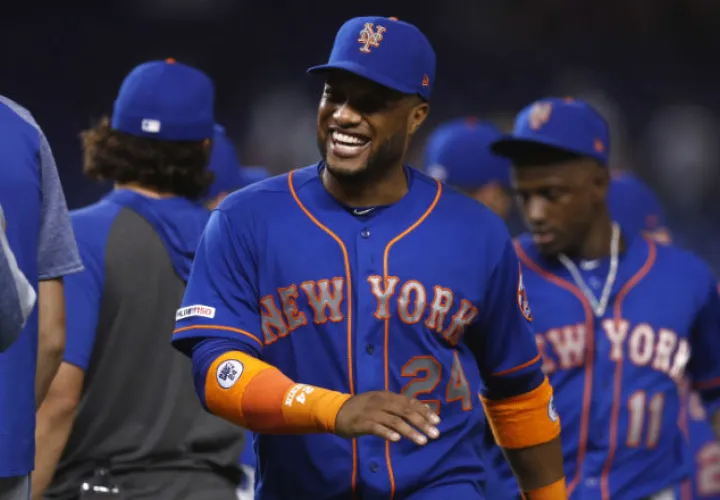 Robinson Canó conectó vuelacercas de dos anotaciones. Foto:AP