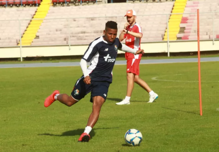 César Blackman se incorporó a los entrenamientos del equipo panameño. Foto: Anayansi Gamez.