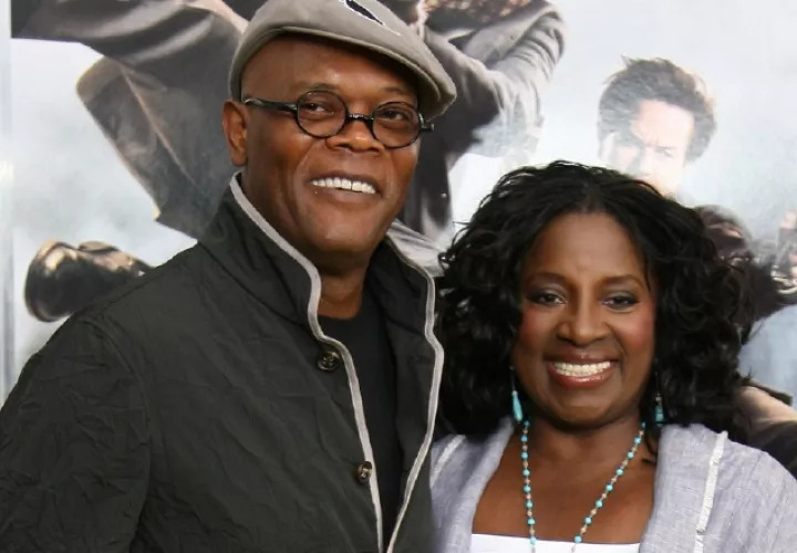 Samuel L. Jackson conoció a su esposa durante la universidad.  Realtvfilms.com 